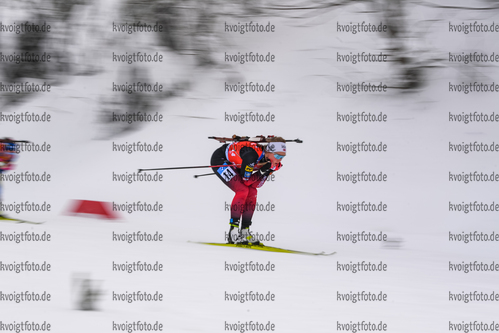 17.01.2020, xkvx, Biathlon IBU Weltcup Oberhof, Massenstart Damen, v.l. Karoline Offigstad Knotten (Norway)  / 