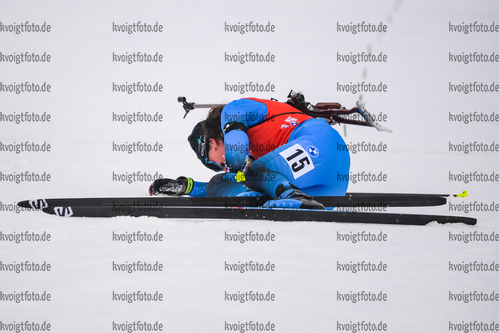 17.01.2020, xkvx, Biathlon IBU Weltcup Oberhof, Massenstart Damen, v.l. Julia Simon (France)  / 