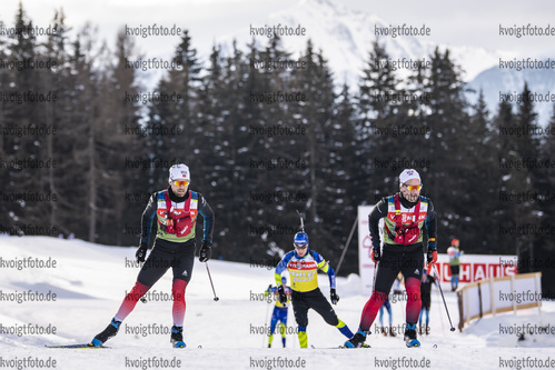 20.01.2021, xkvx, Biathlon IBU Weltcup Antholz, Training Damen und Herren, v.l. Norwegian / Norway Ski Technican  / 