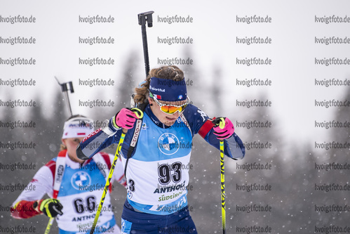 21.01.2021, xkvx, Biathlon IBU Weltcup Antholz, Einzel Damen, v.l. Nicole Gontier (Italy)  / 