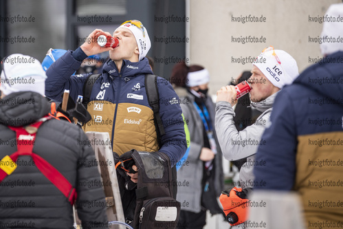 22.01.2021, xkvx, Biathlon IBU Weltcup Antholz, Einzel Herren, v.l. Vetle Sjaastad Christiansen (Norway) und Johannes Dale (Norway)  / 