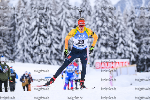 24.01.2021, xkvx, Biathlon IBU Weltcup Antholz, Massenstart Herren, v.l. Roman Rees (Germany)  / 