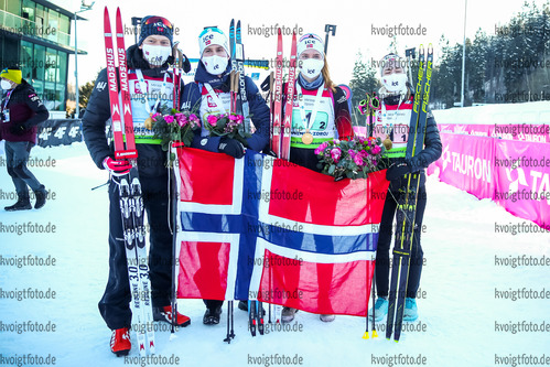 31.01.2021, xtwx, Biathlon IBU European Championships Duszniki Zdroj, Mixed Staffel, v.l. Emilie Aagheim Kalkenberg (Norway), Aasne Skrede (Norway), Erlend Bjoentegaard (Norway), Sivert Guttorm Bakken (Norway)  /