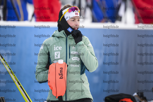 11.02.2021, xkvx, Biathlon IBU World Championships Pokljuka, Training Damen und Herren, v.l. Ida Lien (Norway) schaut / looks on