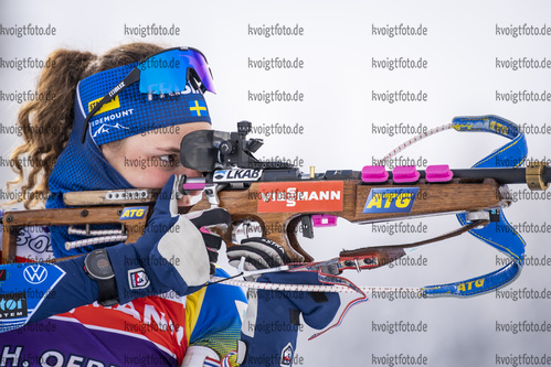 12.02.2021, xkvx, Biathlon IBU World Championships Pokljuka, Training Damen und Herren, v.l. Hanna Oeberg (Sweden)  / 