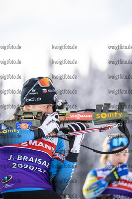 12.02.2021, xkvx, Biathlon IBU World Championships Pokljuka, Training Damen und Herren, v.l. Justine Braisaz-Bouchet (France)  / 