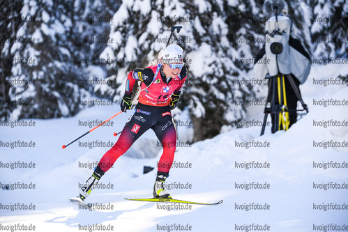 13.02.2021, xkvx, Biathlon IBU World Championships Pokljuka, Sprint Damen, v.l. Tiril Eckhoff (Norway) in aktion / in action competes