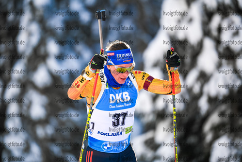 13.02.2021, xkvx, Biathlon IBU World Championships Pokljuka, Sprint Damen, v.l. Vanessa Hinz (Germany) in aktion / in action competes