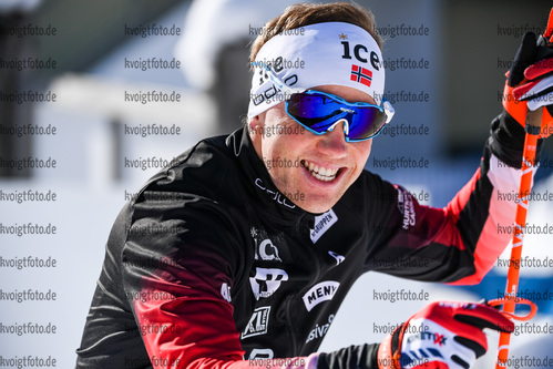 16.02.2021, xkvx, Biathlon IBU World Championships Pokljuka, Einzel Damen, v.l. Johannes Dale (Norway) in aktion / in action competes