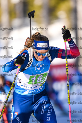 18.02.2021, xkvx, Biathlon IBU World Championships Pokljuka, Single Mixed Relay, v.l. Irene Cadurisch (Switzerland) in aktion / in action competes