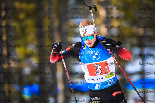18.02.2021, xkvx, Biathlon IBU World Championships Pokljuka, Single Mixed Relay, v.l. Johannes Thingnes Boe (Norway) in aktion / in action competes