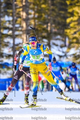 18.02.2021, xkvx, Biathlon IBU World Championships Pokljuka, Single Mixed Relay, v.l. Hanna Oeberg (Sweden) in aktion / in action competes
