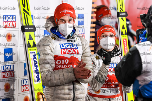 28.02.2021, xkvx, Nordic World Championships Oberstdorf, v.l. Markus Eisenbichler (Germany) und Katharina Althaus (Germany)  / 