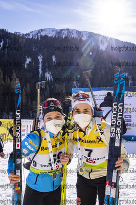 10.03.2020, xkvx, Biathlon IBU Cup Obertilliach, Einzel Damen, v.l. Sophie Chauveau (France) und Vanessa Voigt (Germany)  / 