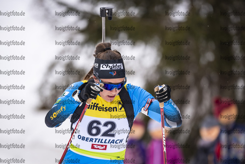 12.03.2020, xkvx, Biathlon IBU Cup Obertilliach, Sprint Damen, v.l. Camille Bened (France)  / 