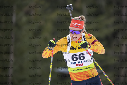 12.03.2020, xkvx, Biathlon IBU Cup Obertilliach, Sprint Damen, v.l. Lisa Maria Spark (Germany)  / 