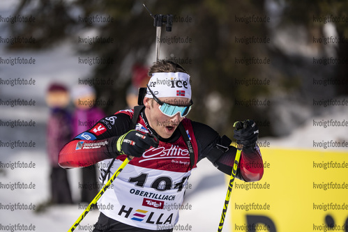 13.03.2020, xkvx, Biathlon IBU Cup Obertilliach, Sprint Herren, v.l. Sverre Dahlen Aspenes (Norway)  / 
