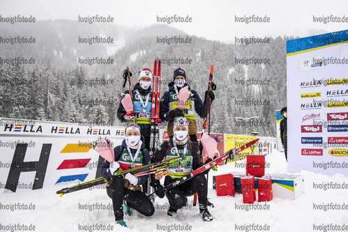 14.03.2020, xkvx, Biathlon IBU Cup Obertilliach, Mixed-Staffel, v.l. Emilie Aagheim Kalkenberg (Norway), Filip Fjeld Andersen (Norway), Aasne Skrede (Norway) und Filip Fjeld Andersen (Norway)  / 