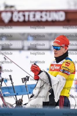 17.03.2021, xkvx, Biathlon IBU World Cup Oestersund, Training Damen und Herren, v.l. Philipp Horn (Germany) schaut / looks on