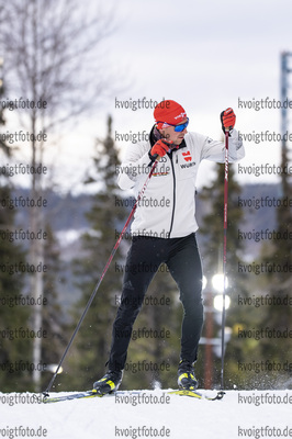 18.03.2021, xkvx, Biathlon IBU World Cup Oestersund, Training Damen und Herren, v.l. Philipp Nawrath (Germany) in aktion / in action competes