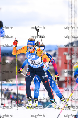 20.03.2021, xkvx, Biathlon IBU World Cup Oestersund, Verfolgung Damen, v.l. Anna Weidel (Germany) in aktion / in action competes