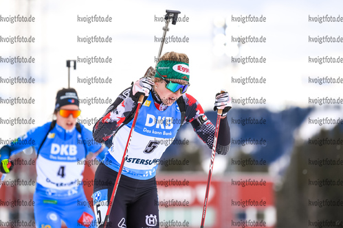 20.03.2021, xkvx, Biathlon IBU World Cup Oestersund, Verfolgung Damen, v.l. Lisa Theresa Hauser (Austria) in aktion / in action competes
