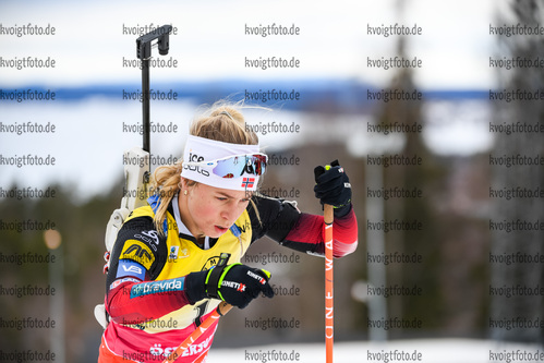20.03.2021, xkvx, Biathlon IBU World Cup Oestersund, Verfolgung Damen, v.l. Tiril Eckhoff (Norway) in aktion / in action competes
