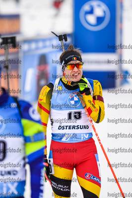 20.03.2021, xkvx, Biathlon IBU World Cup Oestersund, Verfolgung Herren, v.l. Thierry Langer (Belgium) im Ziel / in the finish