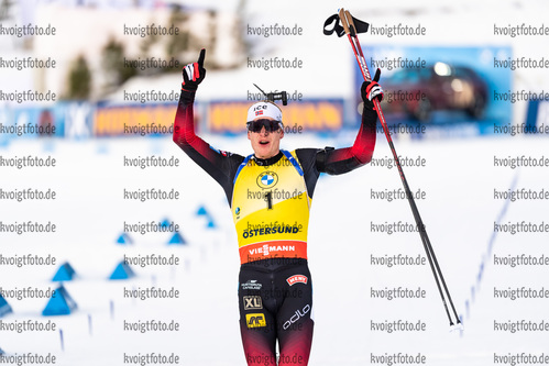 21.03.2021, xkvx, Biathlon IBU World Cup Oestersund, Massenstart Herren, v.l. Johannes Thingnes Boe (Norway) im Ziel / in the finish