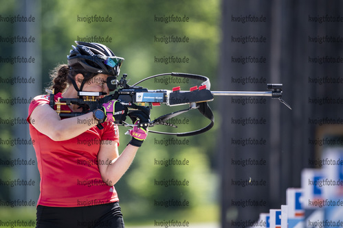 04.06.2021, xkvx, Biathlon Training Ruhpolding, v.l. Elisabeth Schmidt (Germany) in aktion am Schiessstand at the shooting range