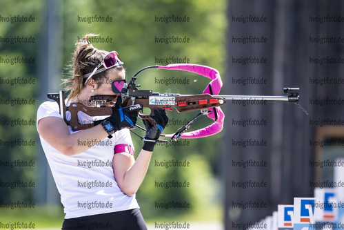 04.06.2021, xkvx, Biathlon Training Ruhpolding, v.l. Lara Vogl (Germany) in aktion am Schiessstand at the shooting range