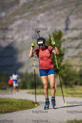 24.08.2021, xkvx, Biathlon Training Bessans, v.l. Julia Simon (France)  