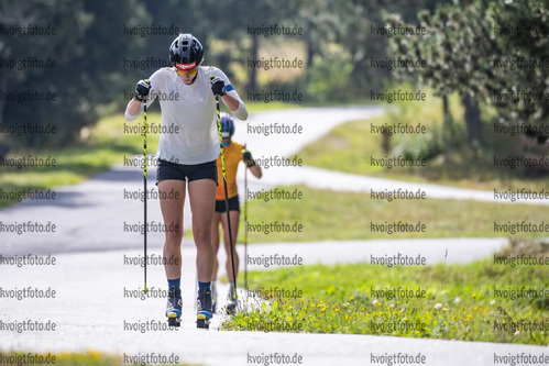 31.08.2021, xkvx, Biathlon Training Font Romeu, v.l. Vanessa Voigt (Germany)  