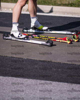 31.08.2021, xkvx, Biathlon Training Font Romeu, v.l. Marion Wiesensarter (Germany) / Fischer Schuhe / Boots / Leki / SRB Skiroller  