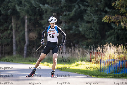 01.10.2021, xkvx, Biathlon, Deutschlandpokal Altenberg, Sprint - maennlich, v.l. Jannis Dold (Germany)
