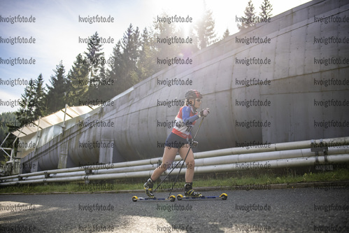03.10.2021, xkvx, Biathlon, Deutschlandpokal Altenberg, Berglauf - weiblich, v.l. Georgy Langer (Germany)