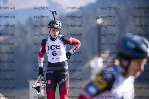 08.10.2021, xkvx, Biathlon Training Lavaze, v.l. Ida Lien (Norway)  