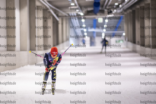 17.10.2021, xkvx, Wintersport - Biathlon Training Oberhof - Skihalle, v.l. Sophia Schneider (Germany)