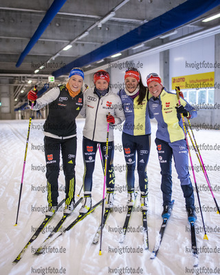 17.10.2021, xkvx, Wintersport - Biathlon Training Oberhof - Skihalle, v.l. Anna Weidel (Germany), Sophia Schneider (Germany), Juliane Fruehwirt (Germany), Franziska Hildebrand (Germany)