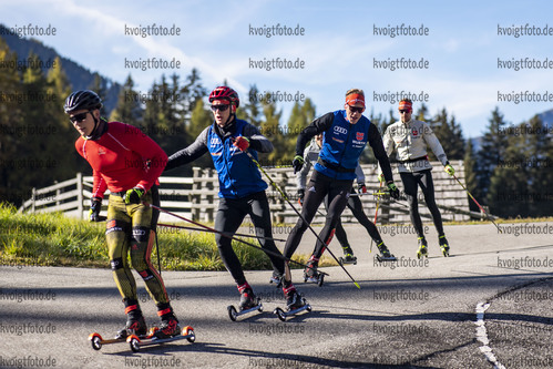 20.10.2021, xkvx, Biathlon Training Antholz-Anterselva, v.l. Justus Strelow (Germany), Benedikt Doll (Germany), Philipp Horn (Germany), Roman Rees (Germany), Johannes Kuehn (Germany)  