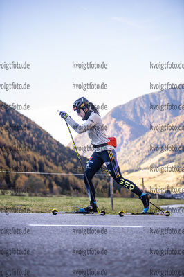 30.10.2021, xkvx, Biathlon Training Antholz-Anterselva, v.l. Vanessa Voigt (Germany)  