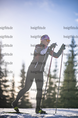 11.11.2021, xkvx, Biathlon Training Sjusjoen, v.l. Lucie Charvatova (Czech Republic)  