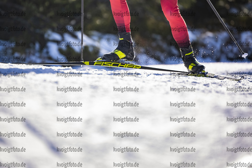 11.11.2021, xkvx, Biathlon Training Sjusjoen, v.l. Fischer Schuhe / Boots / Ski / Skies  