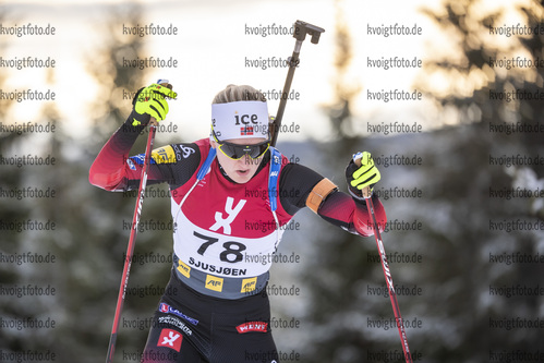 13.11.2021, xkvx, Season Opening Sjusjoen - Sprint Women, v.l. Marte Olsbu Roeiseland (Norway)  
