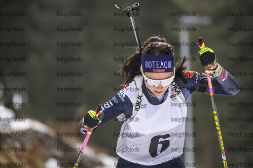 17.11.2021, xkvx, German Qualifiers - Sprint Women, v.l. Marion Wiesensarter (Germany) in aktion / in action competes