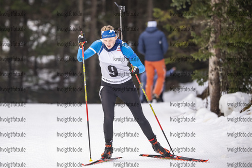 17.11.2021, xkvx, German Qualifiers - Sprint Women, v.l. Selina Kastl (Germany) in aktion / in action competes