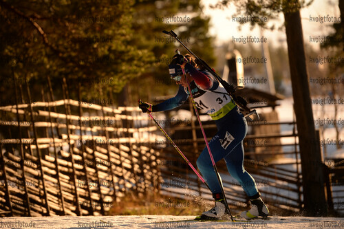 25.11.2021, xetx, Biathlon IBU Cup Idre, Sprint Women, v.l. Irene Cadurisch (SWITZERLAND)