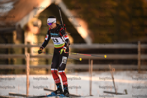 25.11.2021, xetx, Biathlon IBU Cup Idre, Sprint Women, v.l. Darya Sepandj (CANADA)