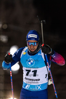 27.11.2021, xkvx, Biathlon IBU World Cup Oestersund, Individual Men, v.l. Joscha Burkhalter (Switzerland) in aktion / in action competes