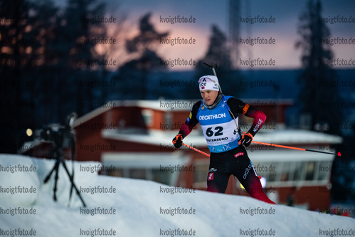 28.11.2021, xkvx, Biathlon IBU World Cup Oestersund, Sprint Men, v.l. Vetle Sjaastad CHRISTIANSEN (Norway) in aktion / in action competes